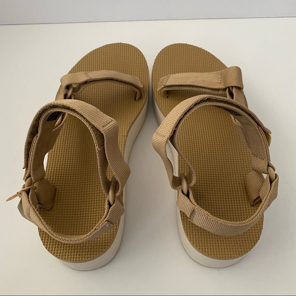 Teva Flatform Universal Sandals Lark - Picture 5 of 13